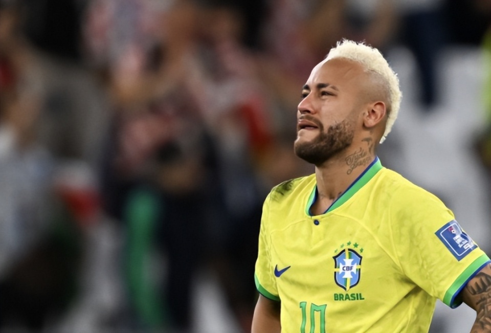 开云体育-关于成都蓉城防线松动利物浦今晚临场应变，这操作让人直呼：内马尔与40激战巴塞罗那分钟的信息-开云体育